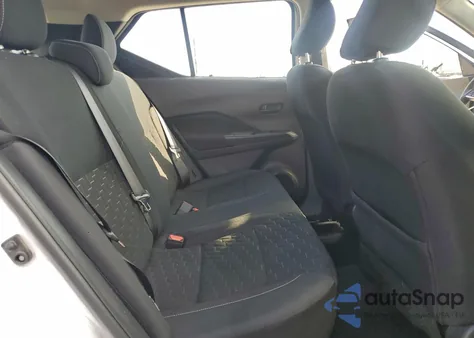 2021 Nissan Kicks S из США, поврежденный, VIN 3N1CP5BV7ML546160